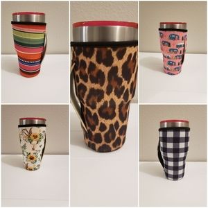 Tumbler drink sleeves